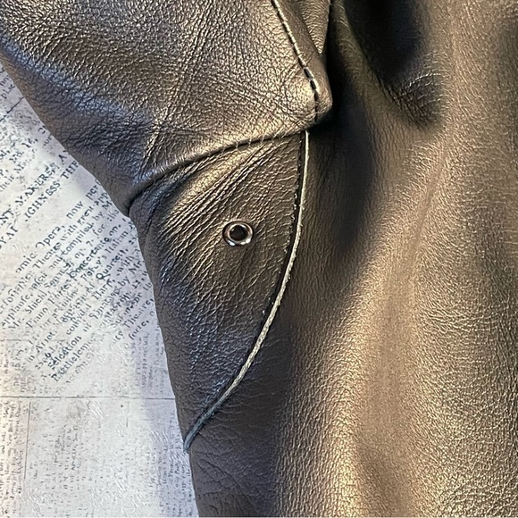 Andrew Marc Women's Asymmetrical shawl collar  Leather Jacket with wool lining - Picture 8 of 12